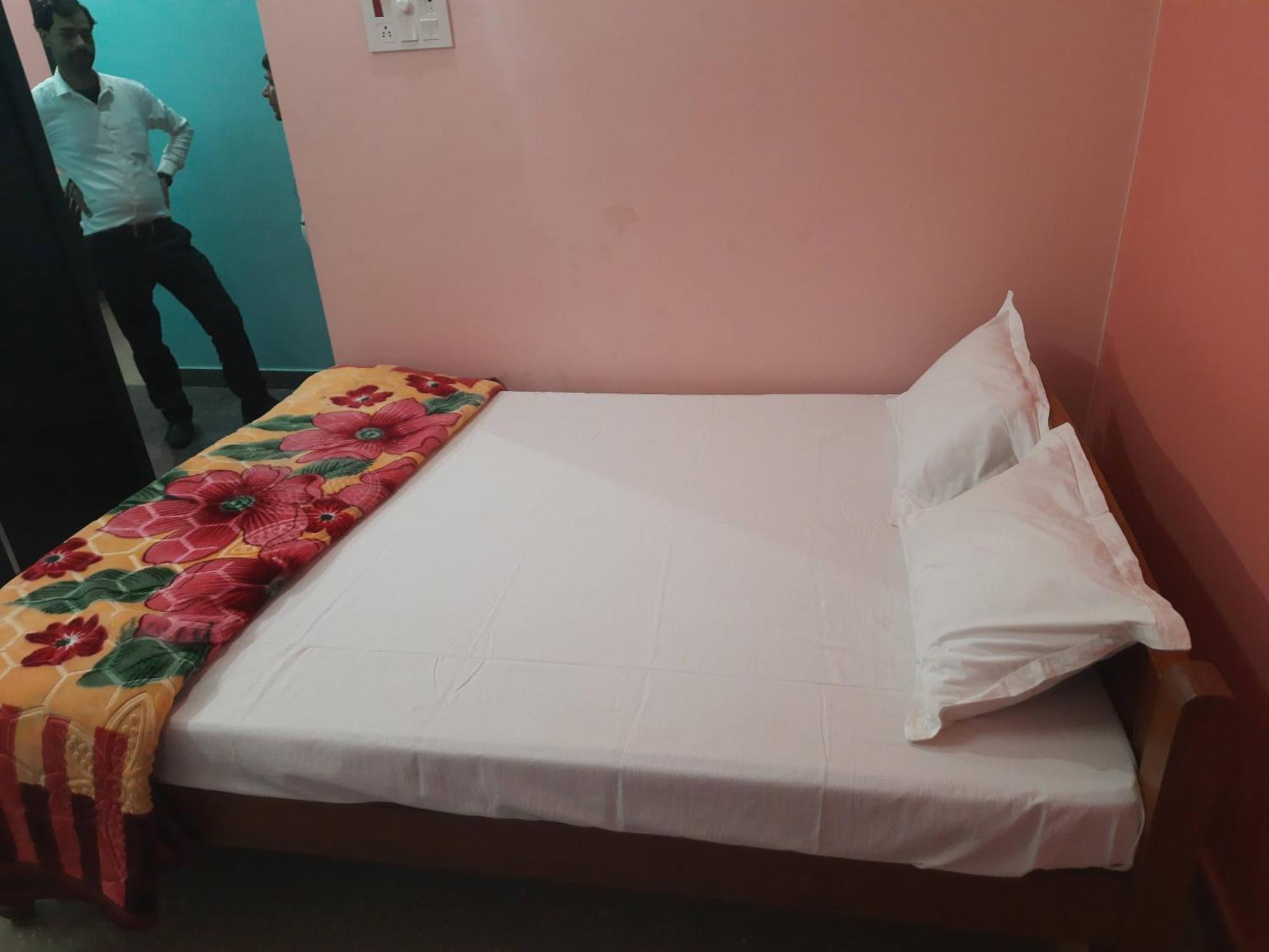 Lbh Hotel Гая Екстериор снимка